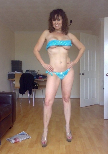 Кира - Индивидуалка Питера, размер груди 3, метро Площадь Восстания